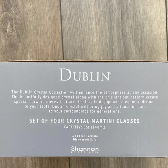 Crystal Martini Glasses - Clear (Set of 4) - Picture 2 of 2